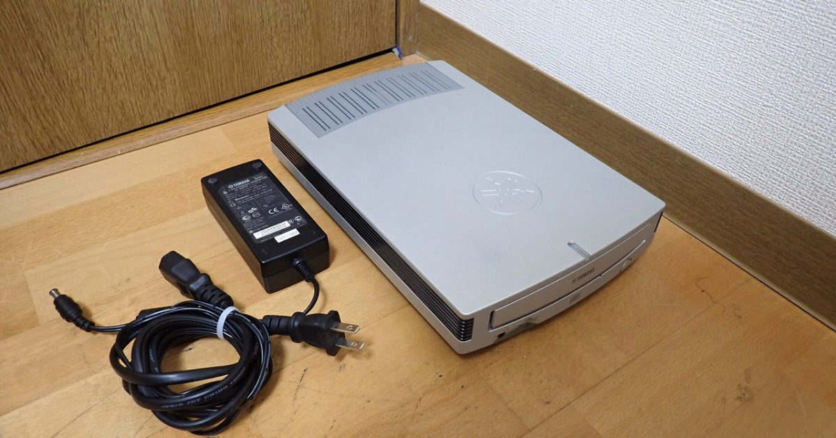 CD-R RWドライブ YAMAHA CRW-F1DX ヤマハ USB2.0 1.1+IEEE1394 外付型 Advanced AudioMASTER DiscT@2 FULL CAV