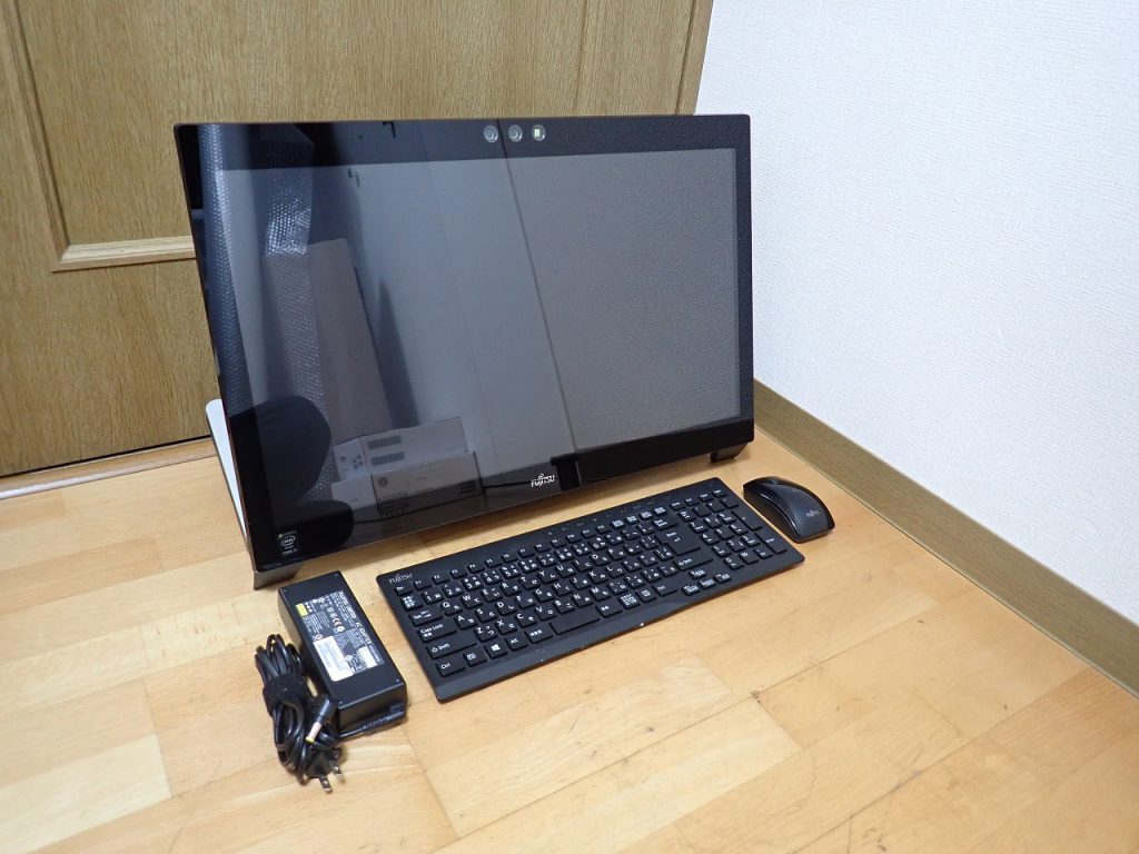 FUJITSU モニター一体型 パソコンcore i7 - ノートパソコン