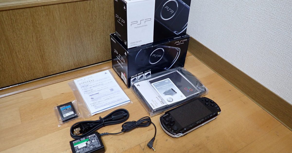 PSP SONY PSP-3000 PSPJ-30008 プレイステーション ポータブル プレステ 本体 ピアノブラック PIANO BLACK 黒 充電器 PSP-380 10