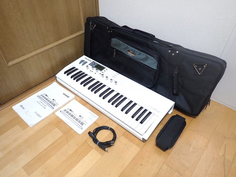 シンセサイザー WALDORF Blofeld Keyboard ウォルドルフ デジタルシンセ 49鍵 ソフトケース付き 金属製シャーシ