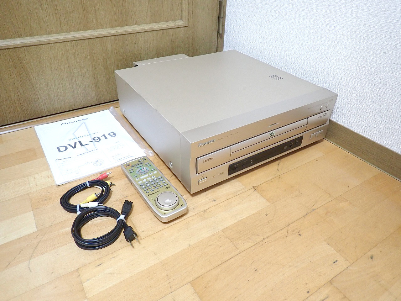 DVD LD コンパチブルプレーヤー Pioneer DVL-919 パイオニア 説明書 リモコン CU-DV027 - リサイクルショップ