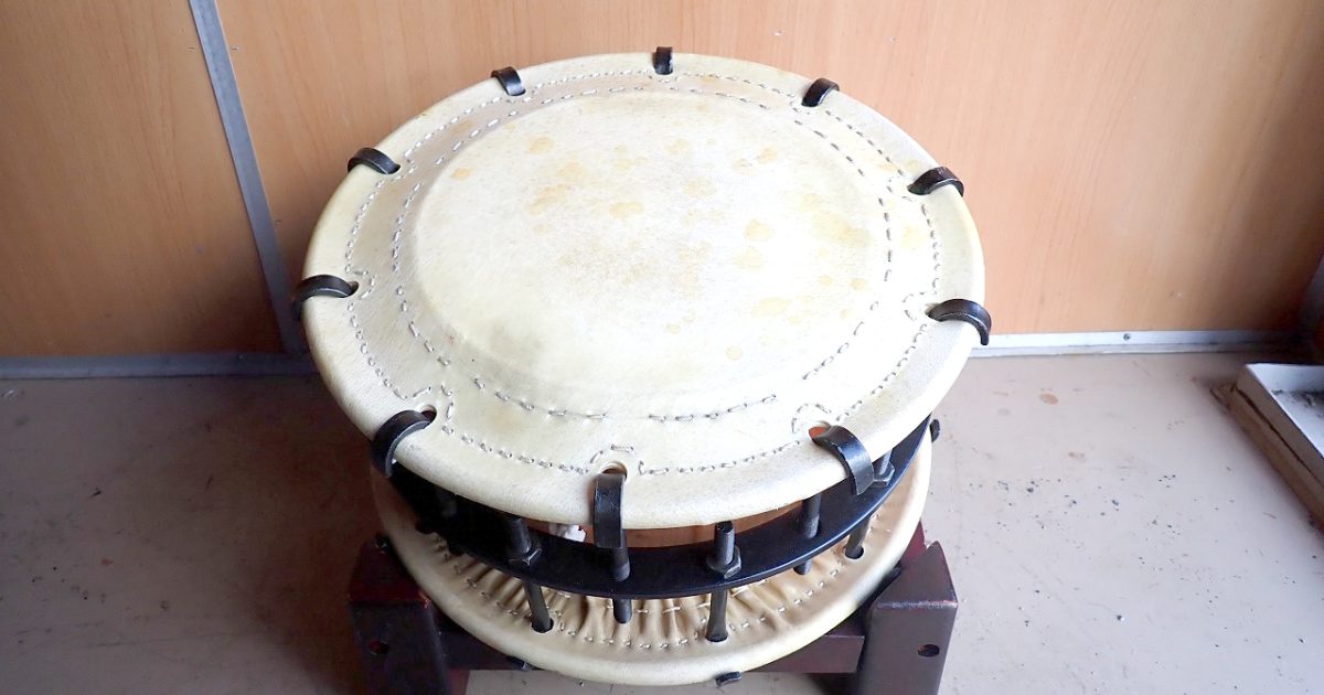締太鼓 二丁掛 ボルト 和太鼓 面36cm 胴17cm 1.2尺 台座付き