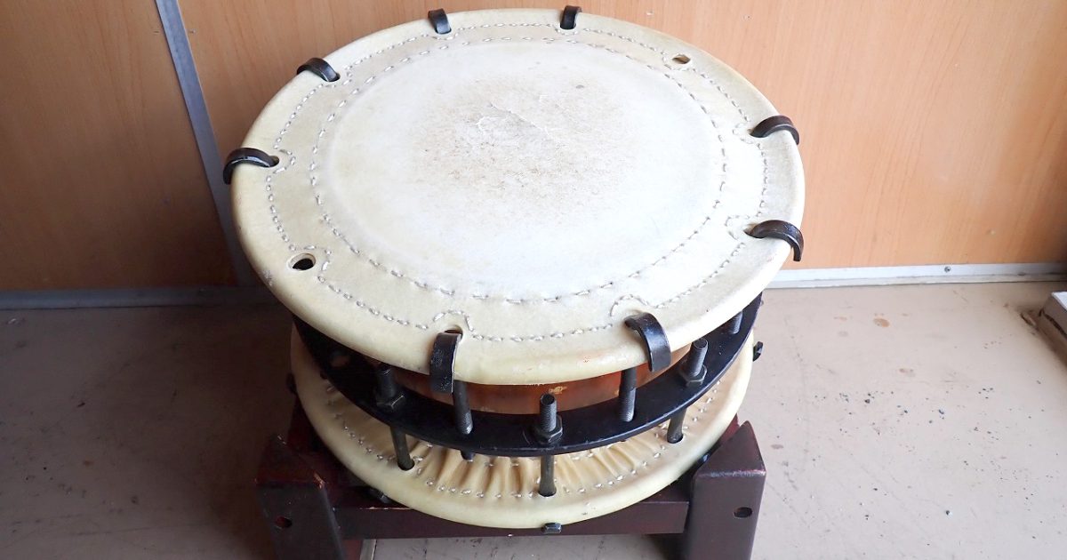 締太鼓 二丁掛 ボルト 和太鼓 面36cm 胴19cm 1.2尺 台座付き