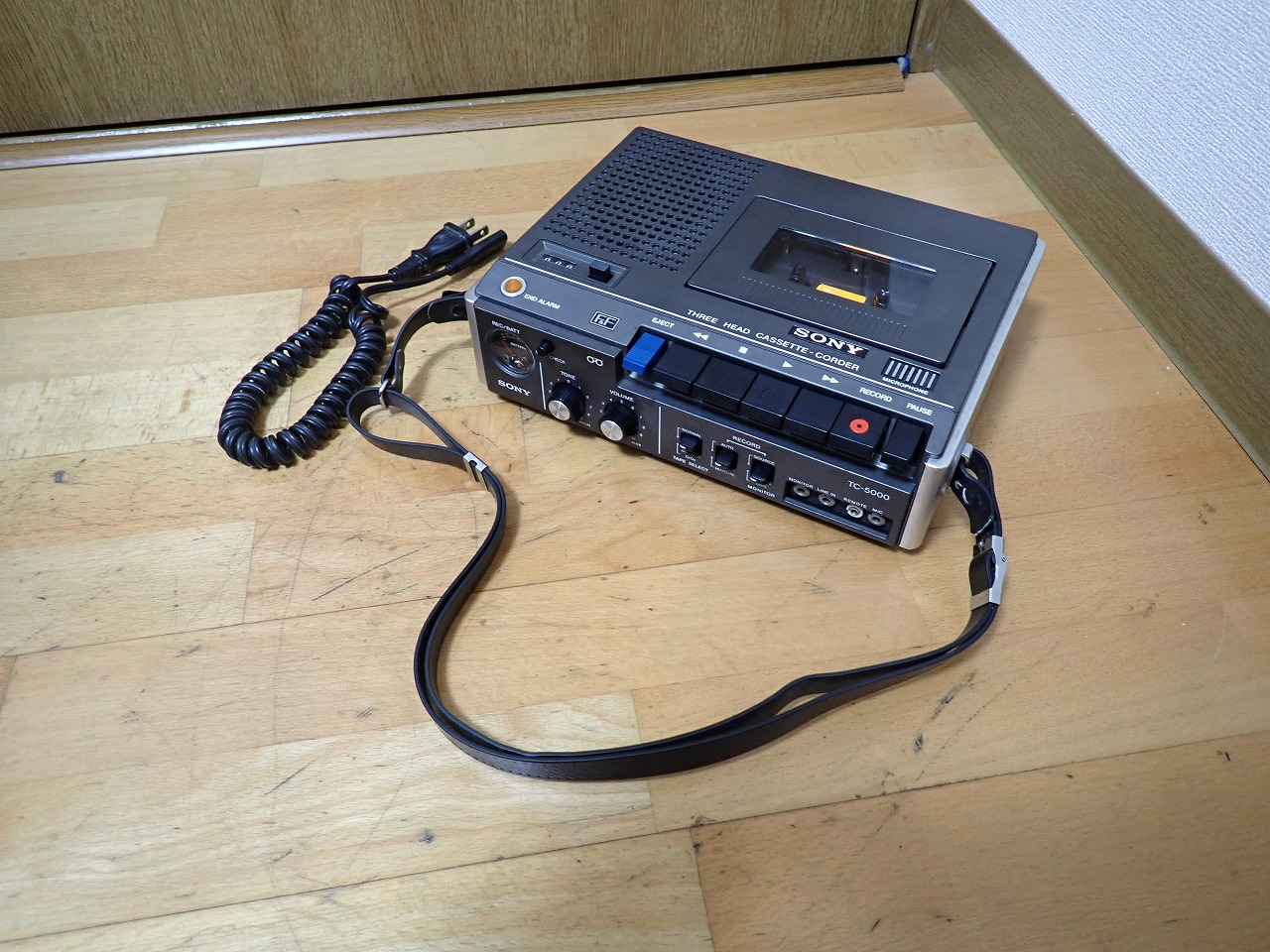 ☆ SONY TC-5000 カセットレコーダー　整備品 カセットデッキ SONY TC-5000 ソニー ポータブル レコーダー THREE