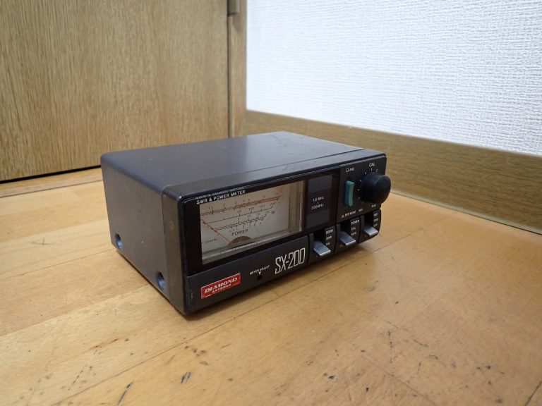 パワーメーター DIAMOND SX-200 通過形 SWR パワー計 1.8-200MHz DC 13.8V 第一電波工業