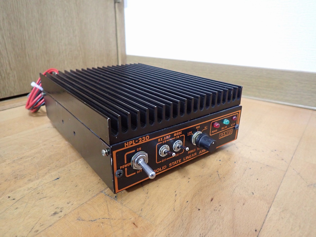 リニアアンプ RAMBO HPL-230 SOLID STATE LINEAR AMPLIFIER