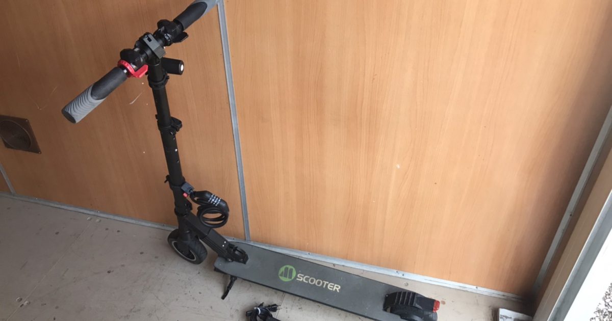 電動キックボード MEGAWHEELS SCOOTER S1 メガホイールズ キックスクーター 折り畳み式 最大時速23km/h アルミ製