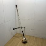 RYOBI リョービ エンジン刈払機 草刈り機 EKK-2620 混合燃料 排気量25.4mL
