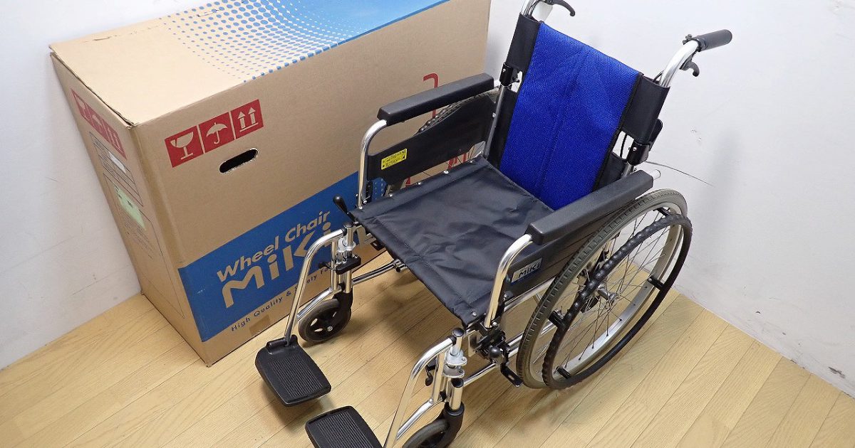 MIKI ミキ 自走型 スタンダード車いす BAL-3 車椅子 元箱付き 座面幅400mm 座面高450mm 点検済