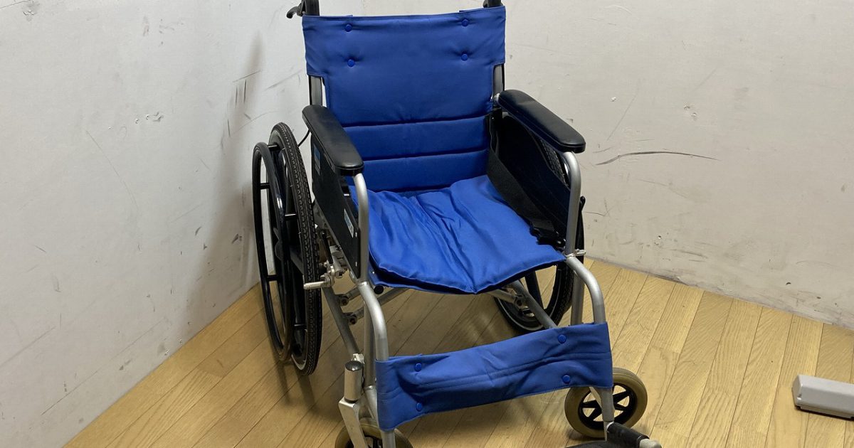 Nabtesco ナブテスコ 電動アシスト車いす 座面幅400mm 座面高390mm 車椅子