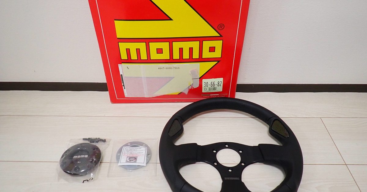 momo モモ ステアリング ハンドル J-1 ジェット 320mm D32 KBA イタリア製