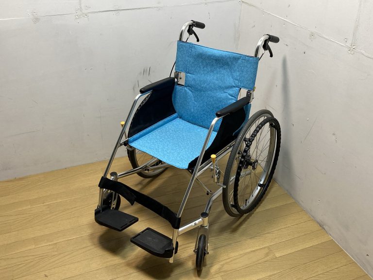 MATSUNAGA 松永製作所 車椅子 エアライト 座面幅320mm 座面高420mm 軽量