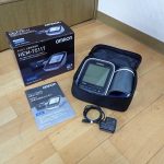 血圧計 OMRON HEM-7511T Intelli sense オムロン 上腕式 お知らせディスプレイ e-フィットカフ カフぴったり巻きチェック