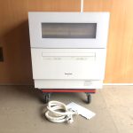 食器洗い機 Panasonic ECONAVI NP-TH3-W パナソニック エコナビ 据え置き 卓上 前開き式 5人分 40点 食洗機 高温除菌 2020年