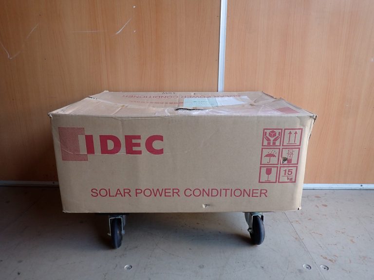 パワーコンディショナー IDEC PJ1A-A421 アイデック 屋内用 単相 4.2kW パワコン 太陽光 ソーラー 発電