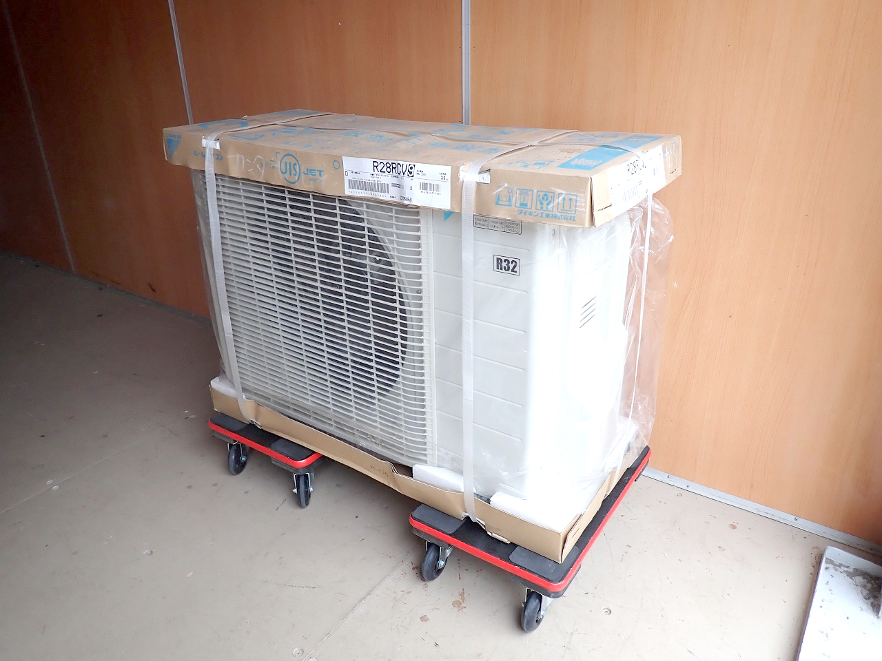 TK‼️DAIKIN エアコン本体 G002004 R32 ルームエアコン | ダイキン工業株式会社