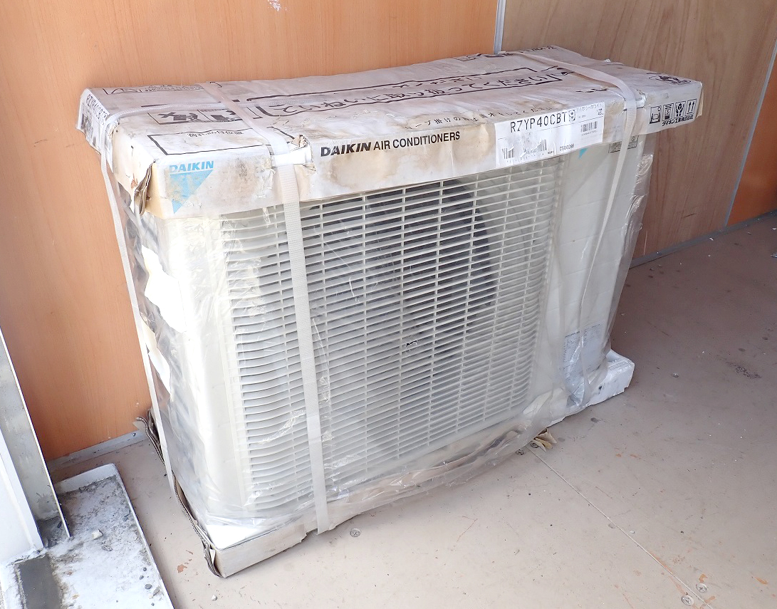 室外機 DAIKIN ZEAS RZYP40CBT ダイキン 1.5馬力 三相200V R410A エアコン 空冷ヒートポンプ 室外ユニット 冷房 暖房