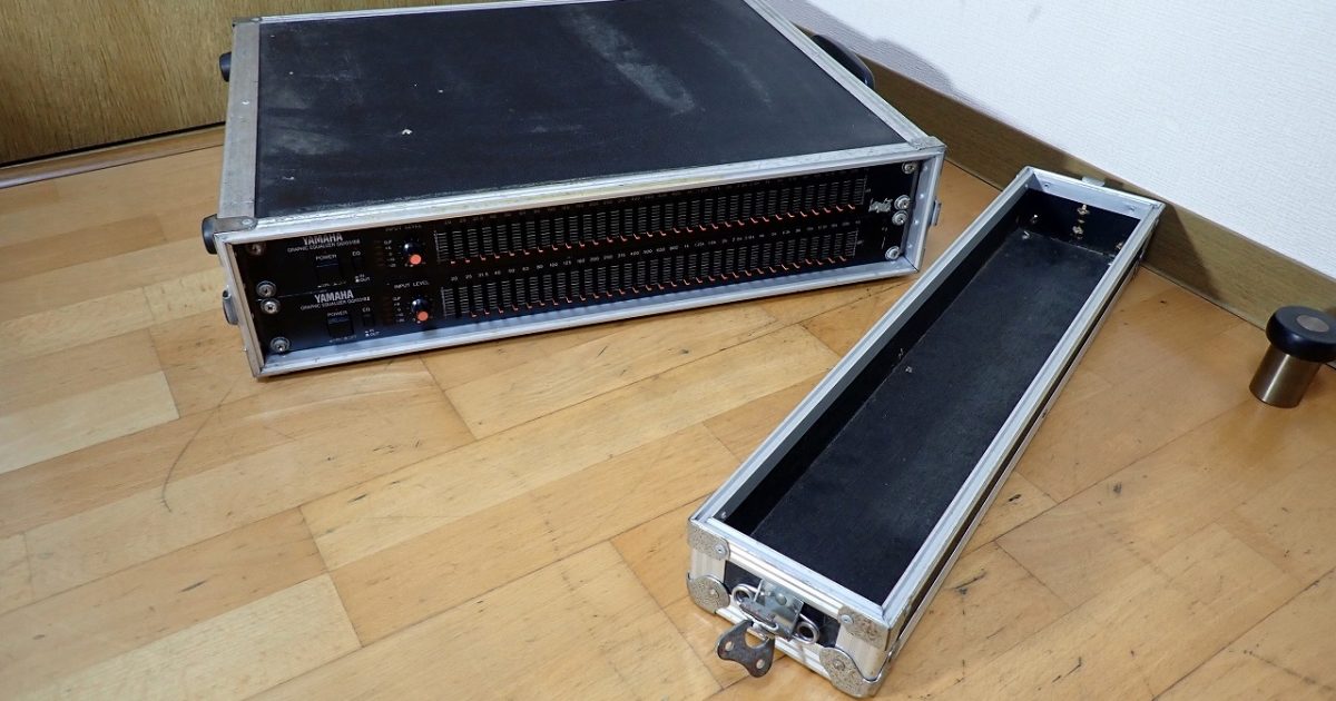 グラフィックイコライザー YAMAHA GRAPHIC EQUALIZER GQ1031BII 2台 ラックマウント ハードケース