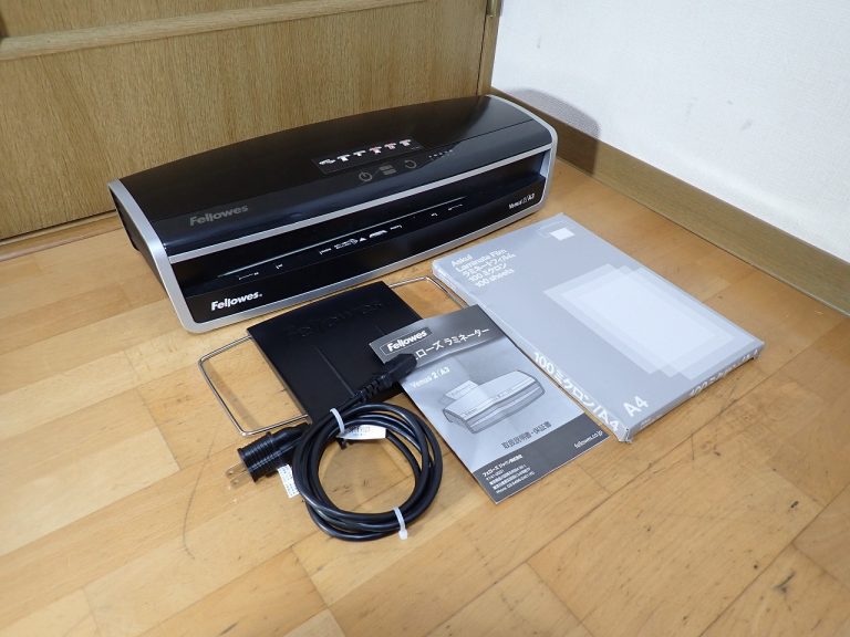 ラミネーター Fellowes VENUS2 フェローズ ヴィーナス A3 A4 6本ローラー 250度 ラミネートフィルム 究極の速さ