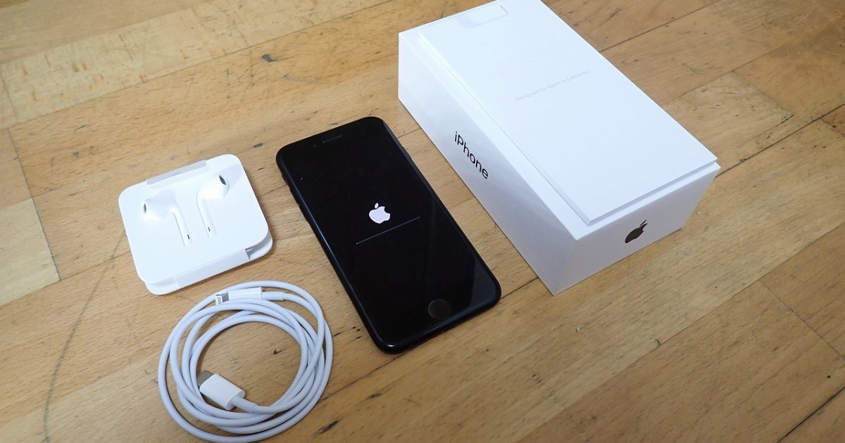 iPhone7 Apple MNCE2J/A アップル アイフォン 32GB ブラック SIMロックなし