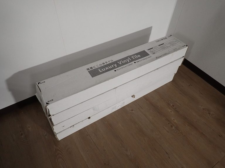 複層ビニル床タイル ADVAN PKW3011M712 Luxury Vinyl Tile 76.2×914.4×3.0mm 48枚入り 4ケース 6畳