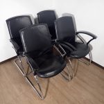 オフィスチェア comforto D2678 LGA Nurnberg コンフォート 革張り ブラック 会議用 4脚セット