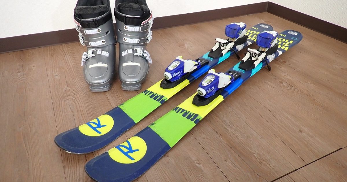 スキー ROSSIGNOL TERRAIN RAEJCO1/JC01 ロシニョール カービング 104 106/74/98 R:7m ブーツ 3 21cm 270mm 靴 子供用
