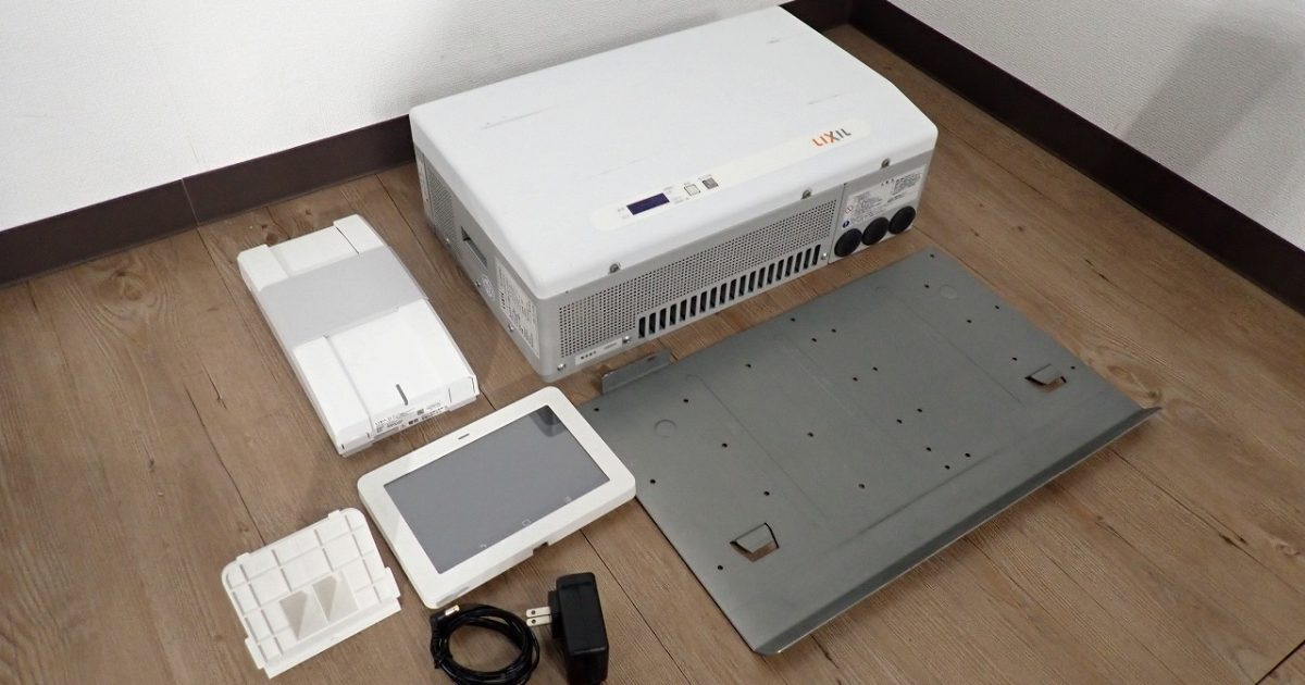 パワーコンディショナー LIXIL RLE-KP40K3 モニター RLE-MU1P-D 送信ユニット RLE-MUP-M 4.0kW 屋内 オムロン 太陽光 パワコン
