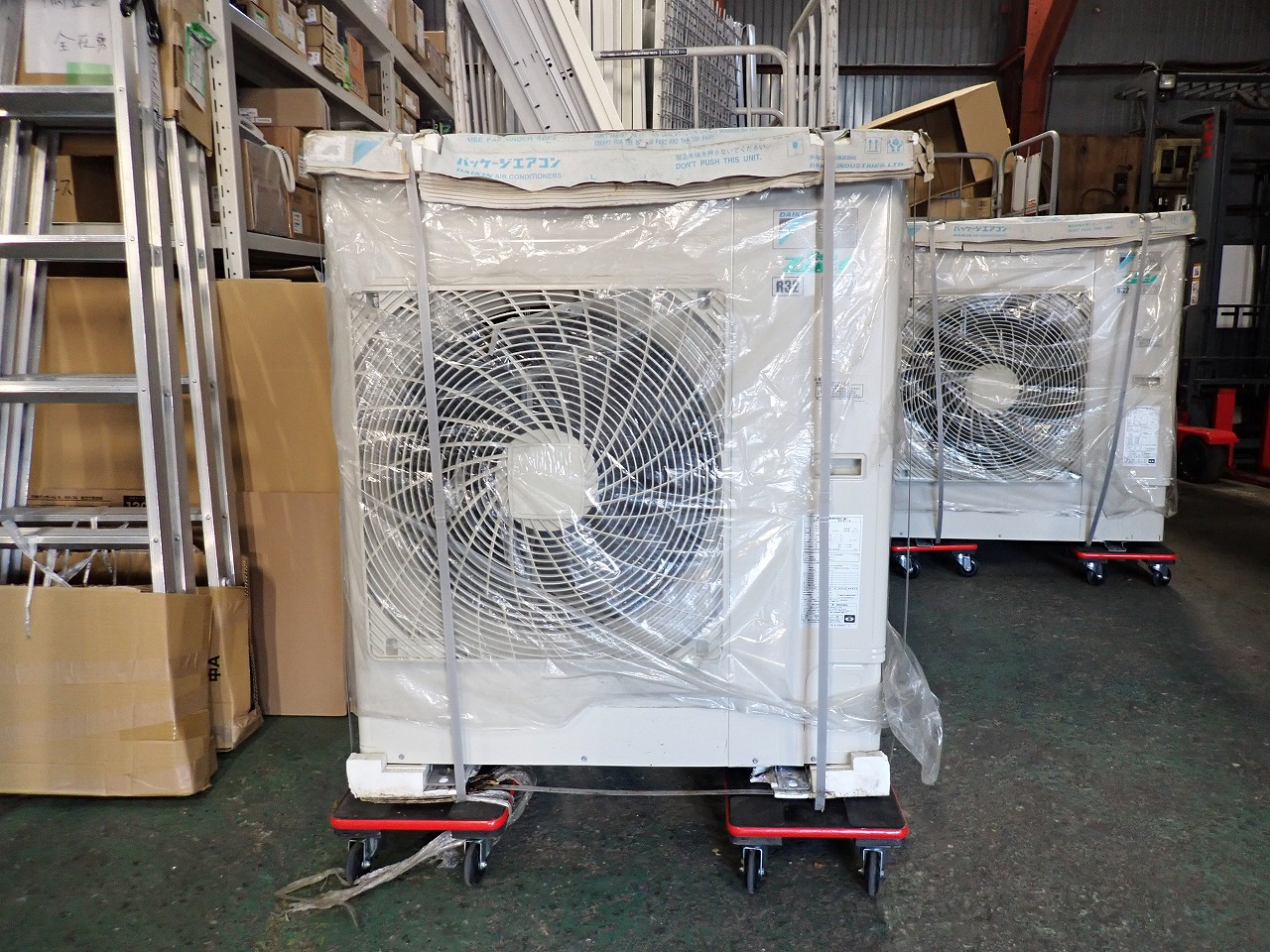 ダイキン　エアコン　2019年製 室外機 DAIKIN ECO-ZEAS RZRP160B ダイキン パッケージエアコン 三相