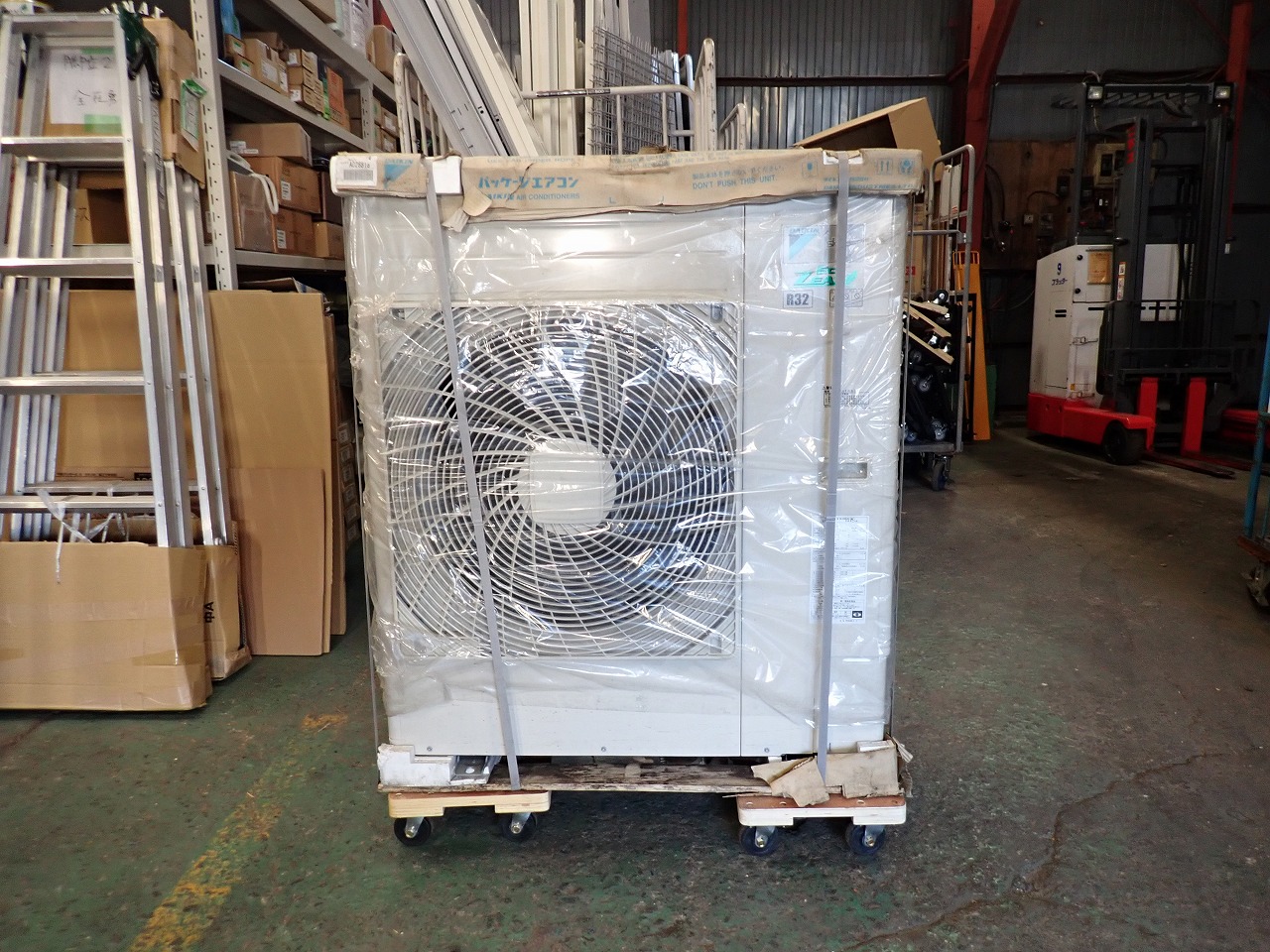 室外機 DAIKIN ECO-ZEAS RZRP112B ダイキン パッケージエアコン 室外機 DAIKIN ECO-ZEAS RZRP112B ダイキン パッケージエアコン