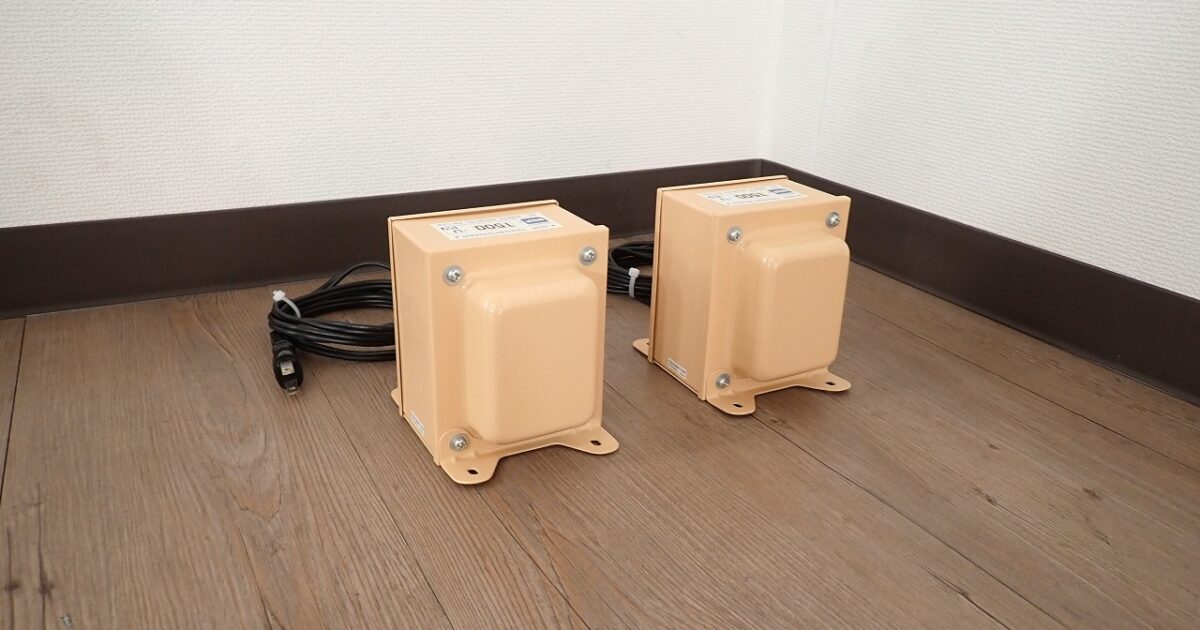 変圧器 NISSYO NDF-1500-U 日章工業 ダウントランス 降圧器 Aタイプ AC110V～AC127V→AC100V 1500W 2台セット アジア 北米