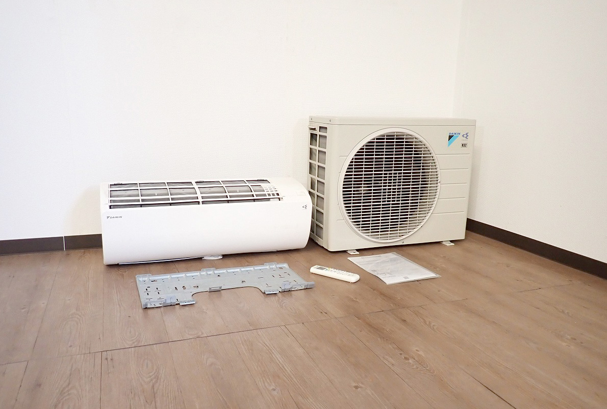 エアコン DAIKIN AN22REBKS-W ダイキン 2.2kW 6畳 冷暖房 クーラー R32 100V 壁掛け