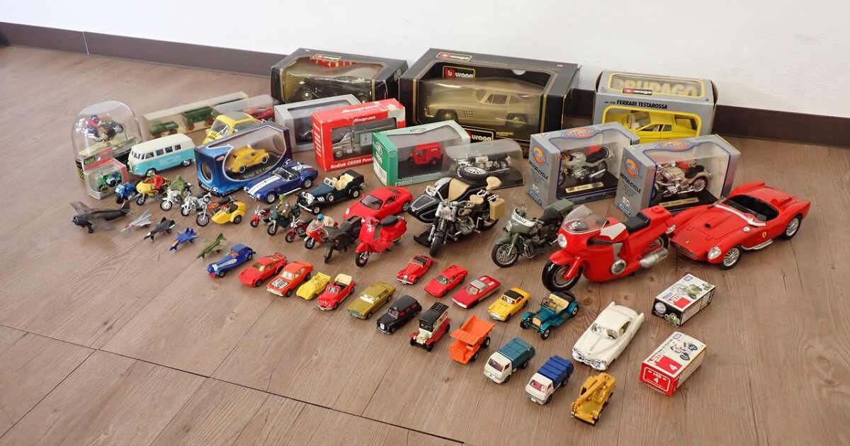 ミニカーセット Snap-on Kodiak C6500 SOLIDO S burago MERCEDES 500SL FERRARI TESTAROSSA EBBRO トミカ チョロバイ