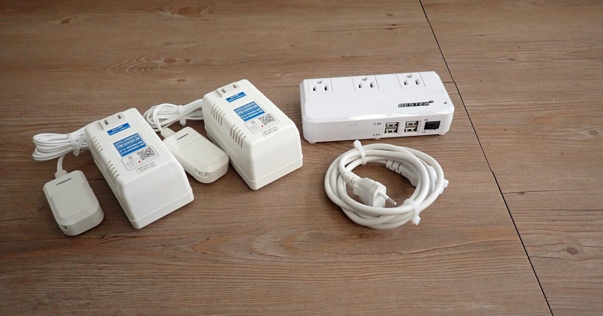 変圧器 NISSYO HTCM300M 日章工業 AC110-130V 220-240V→AC100V 2台 BESTEK MRJ201GU USB 1台