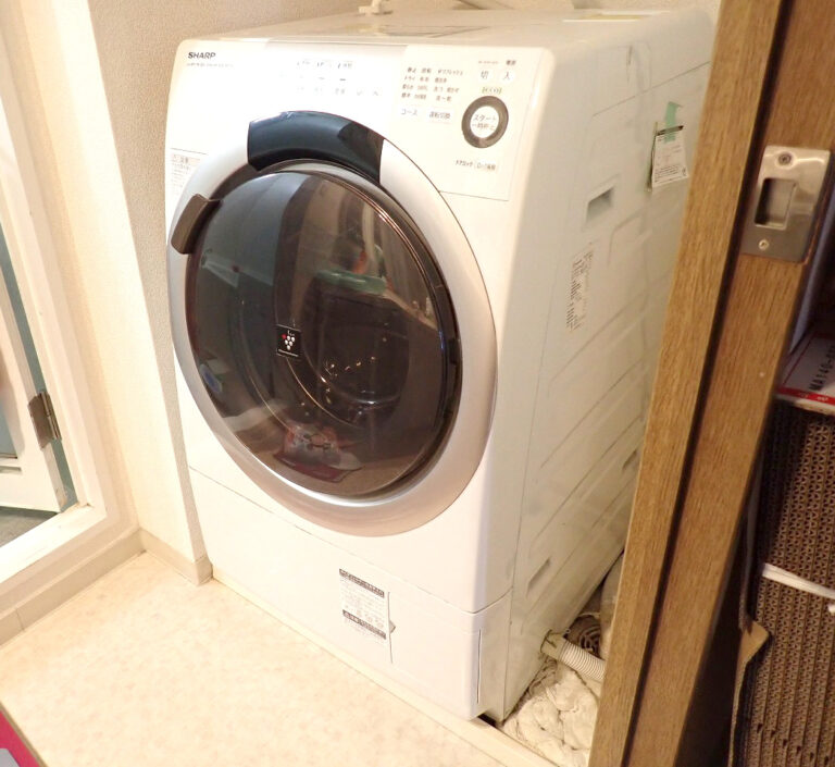 洗濯機 SHARP ES-S70-WR シャープ ドラム式 7kg 乾燥 マンションにも置ける コンパクトタイプ