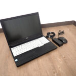 ノートパソコン FUJITSU A576/RX FMVA2004JP 富士通 Win10 Pro Core i3-6006U 2.00GHz HDD500GB メモリ4GB DVD-RAM 15.6型 テンキー