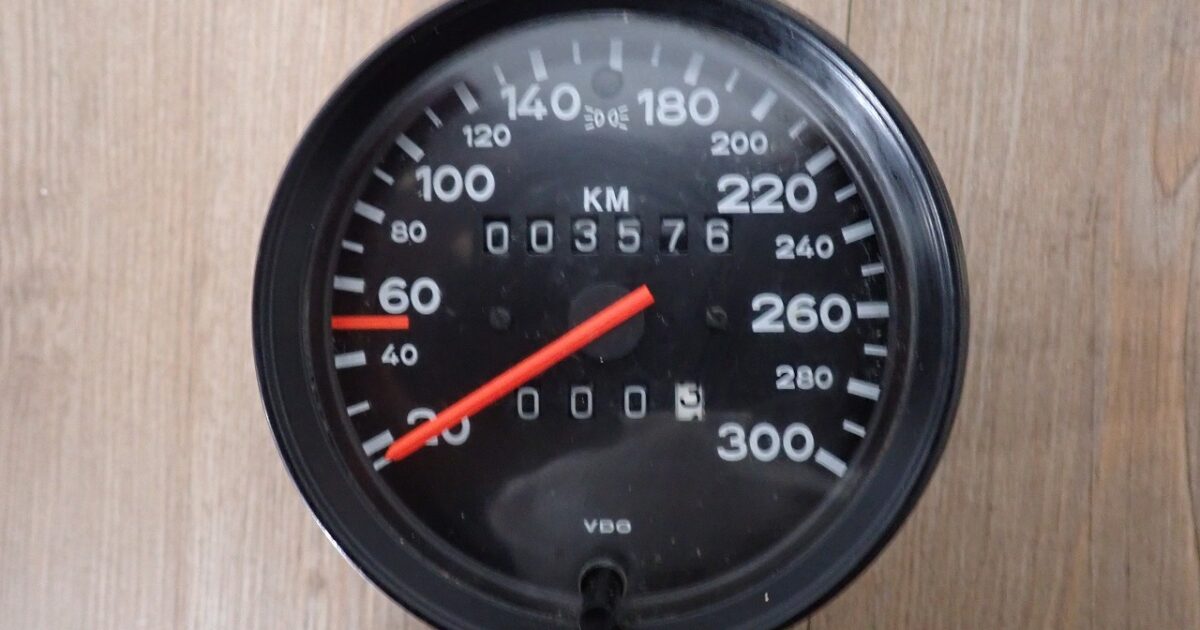 計器 VDO スピードメーター 300km/h 丸形 PORSCHE ポルシェ ジャンク 58