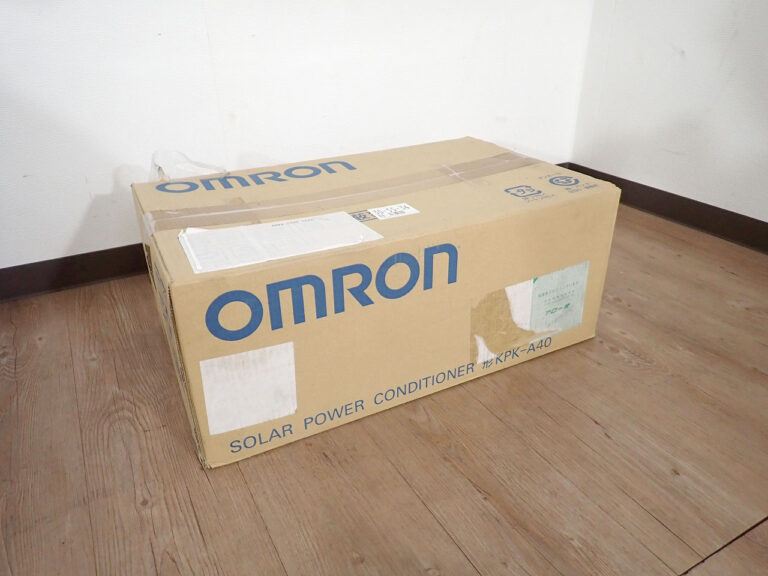 パワーコンディショナー OMRON KPK-A40 オムロン 屋内用 単相 4.0kW パワコン 太陽光 ソーラー 発電