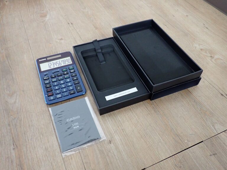 電卓 CASIO S100 カシオ CALCULATER 電子計算機 プレミアム電卓 12桁 ネイビーブルー 箱付き
