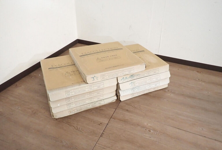 フロアタイル KAWASHIMA SELKON JH3003-45STMC 川島織物セルコン 457.2×457.2×3.0mm 16枚入 9ケース 19.45畳 ホワイト 床材