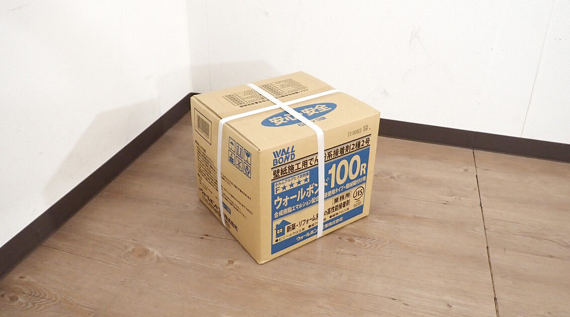 接着剤 WALL BOND 100R ウォールボンド 6kg×3袋 原液タイプ クロス糊 壁紙施工用 でん粉系接着剤 合成樹脂エマルション 機械糊付け用