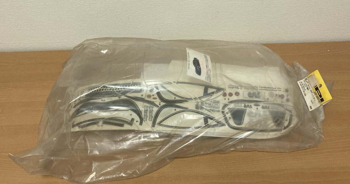 HPI エイチピーアイ TVR タスカン スピード シックス 200mm ボディセット 1/10 ラジコン ツーリングカー用 未塗装