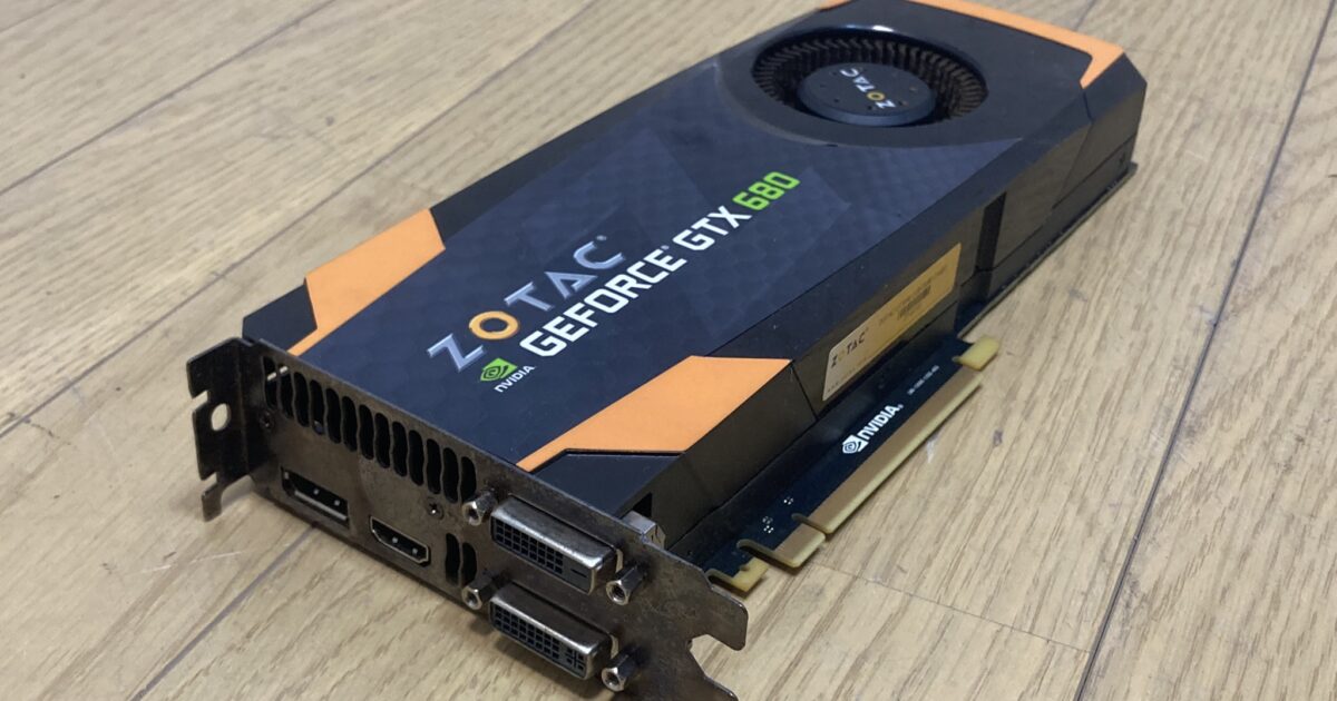 ZOTAC ゾタック ビデオカード グラフィックカード 4画面出力 GTX680 2GB DDR5 256BIT