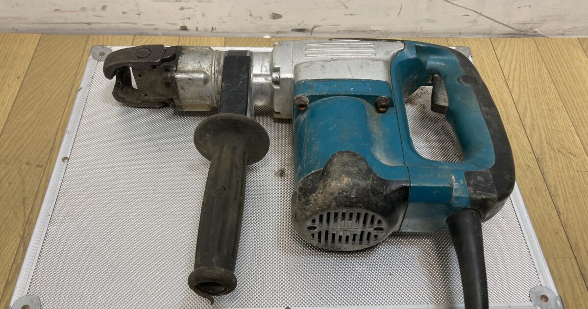 makita マキタ 電動ハンマー 電動ピック 六角17mm HM0830 min-1(回/分)：2700