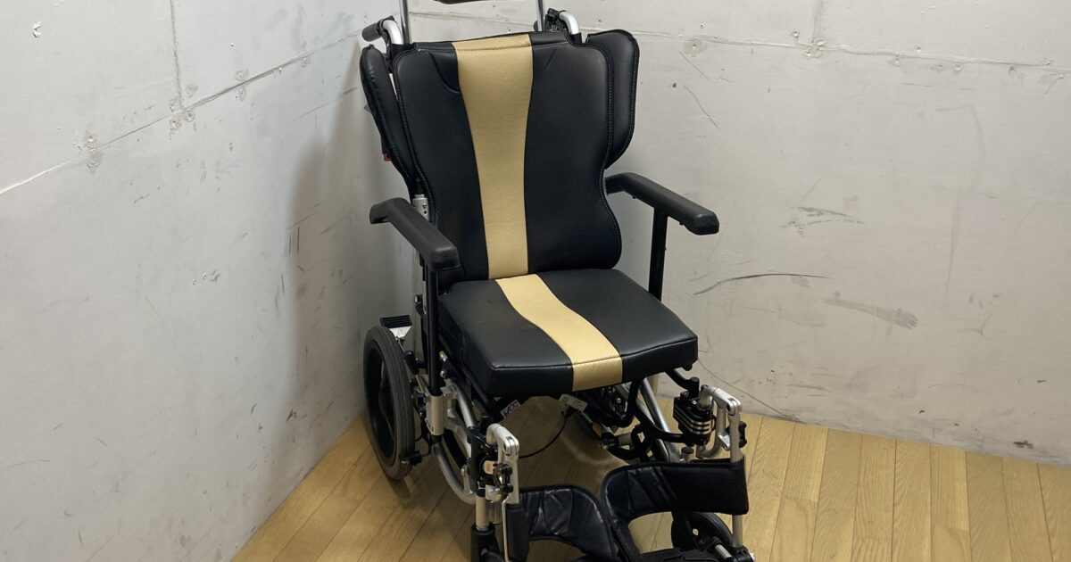 MIKI ミキ 介助用 ティルト リクライニング車いす TRC-3DX 座面幅：400mm 座面高さ495mm