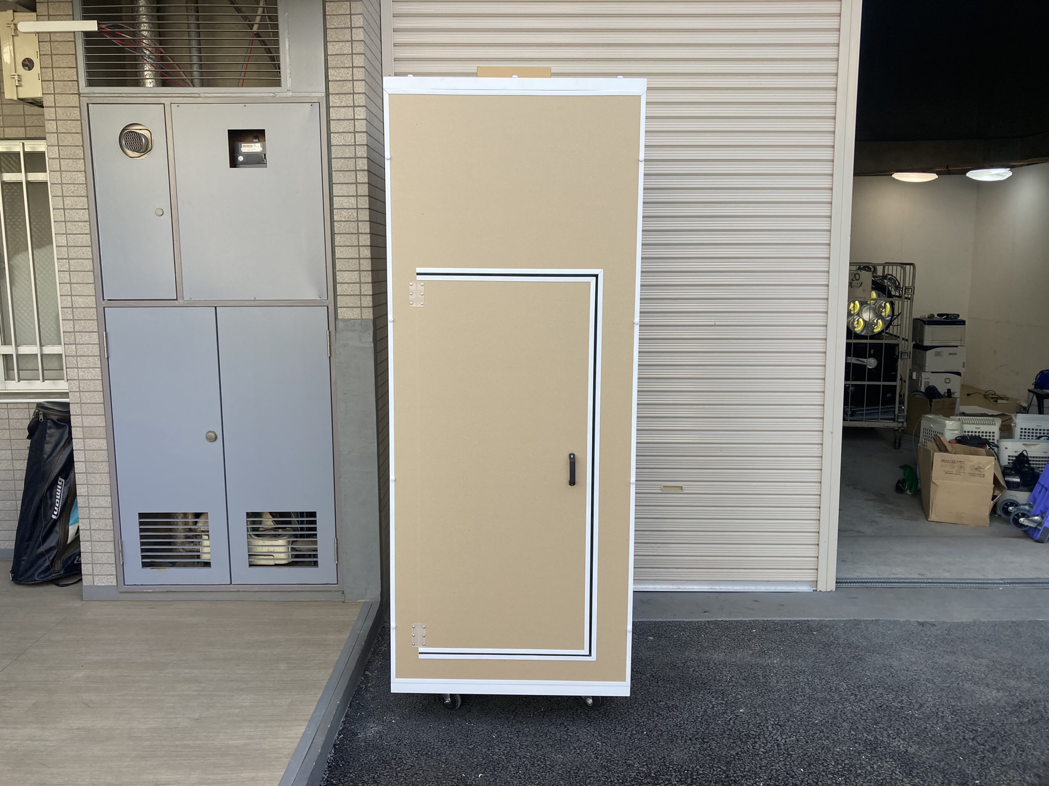 値下げ！中古 神田産業 だんぼっち トール 段ボール製 簡易防音室 組立