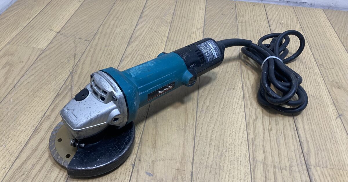 makita マキタ 100mm ディスクグラインダ 9533BLA 電動工具 サンダー