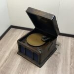Victrola ビクトローラ 卓上型 SP盤 蓄音機 ビクター VV1-80