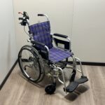 KAWAMURA カワムラサイクル 忘れ騎士 軽量 介助 車椅子 駐車ブレーキかけ忘れ防止機能 KA822L-38B-MS