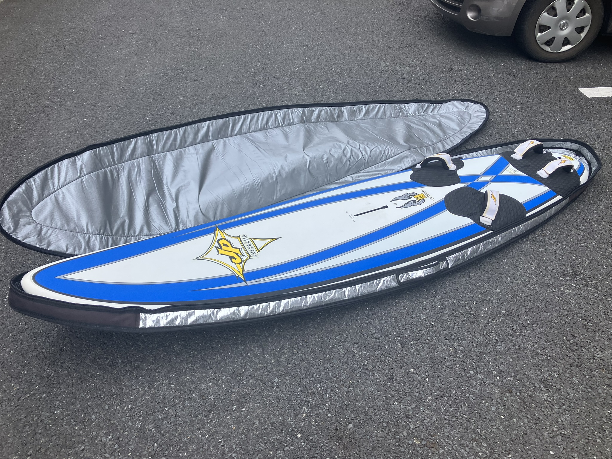 気の迷いでダガー付き中古ボードJP FUNSTER145を買ってしまい